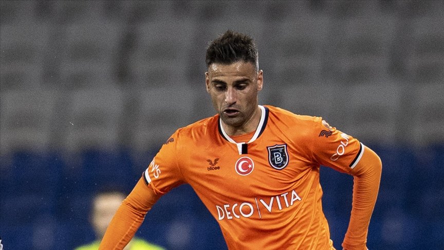 Deniz Türüç 3 sezon daha Başakşehir’de