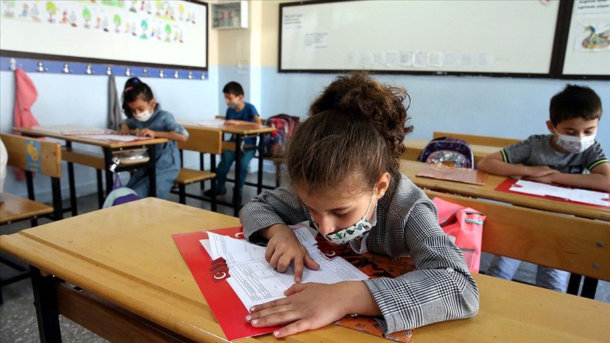 Okullarda 2020-2021 eğitim öğretim dönemi yarın sona eriyor