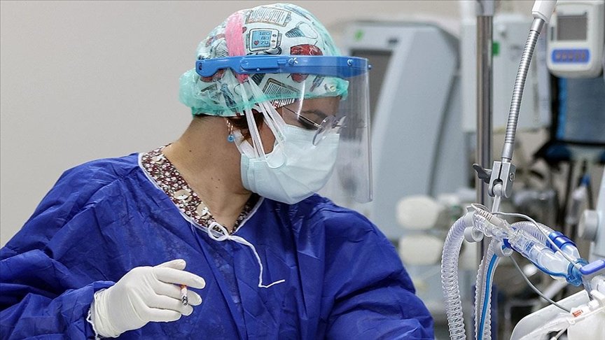 Türkiye’de 4 bin 537 kişinin Kovid-19 testi pozitif çıktı, 45 kişi hayatını kaybetti