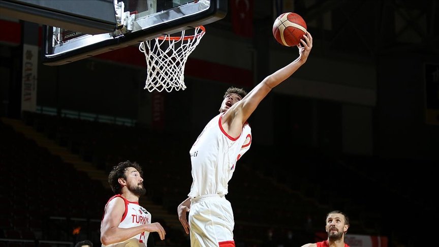 Türkiye FIBA Erkekler Olimpiyat Elemeleri yarı finalinde Yunanistan’la karşılaşacak