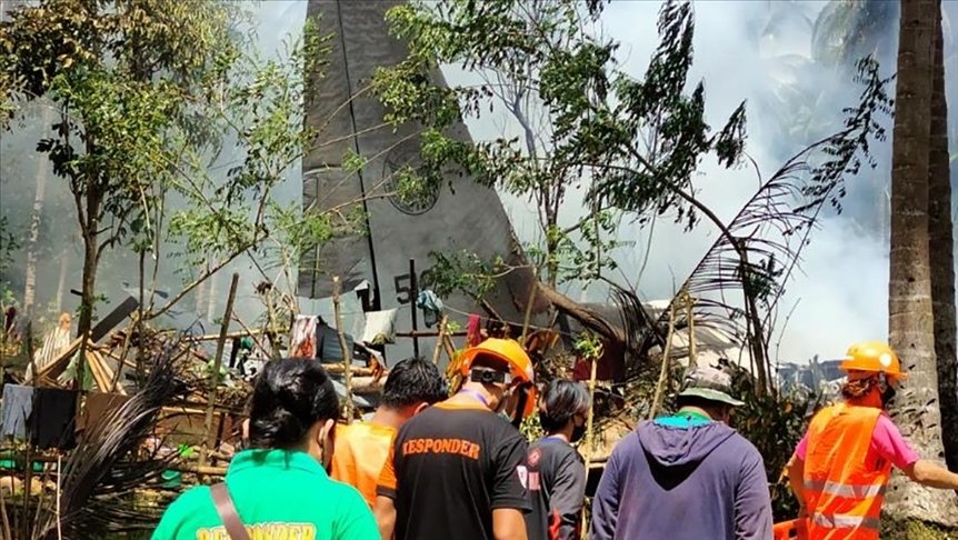 Filipinler’de düşen askeri uçakta ölü sayısı 50’ye yükseldi
