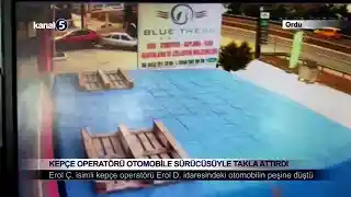 Kepçe Operatörü Otomobile Sürücüsüyle Takla Attırdı