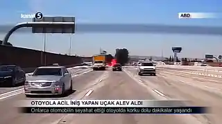 Otoyola Acil İniş Yapan Uçak Alev Aldı
