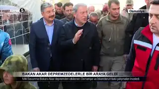 Bakan Akar Depremzedelerle Bir Araya Geldi