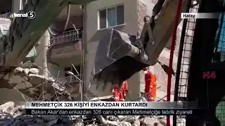 Mehmetçik 326 Kişiyi Enkazdan Kurtardı