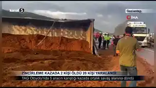 Zincirleme Kazada 2 Kişi Öldü 20 Kişi Yaralandı