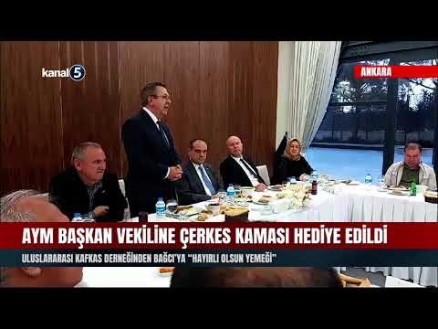 AYM Başkanvekiline Çerkes Kaması Hediye Edildi