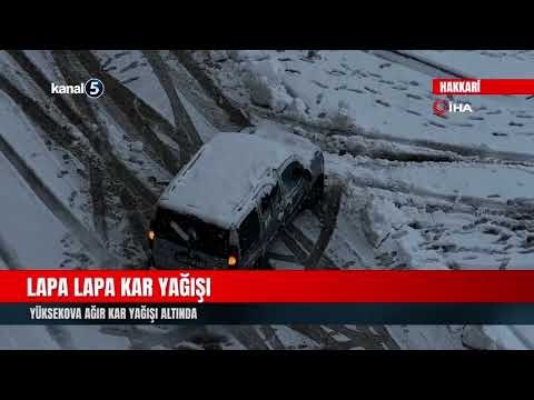 Lapa Lapa Kar Yağışı | Yüksekova Ağır Kar Yağışı Altında