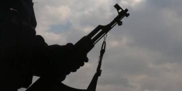 PKK Irak’ın Kuzeyini Boşaltıyor! Yaşam Malzemelerini Mağaradan Aşağı Attılar
