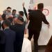 İzmir’de Tekmeler Havada Uçuştu! Buca’da Yeni Parti’liler Birbirine Girdi